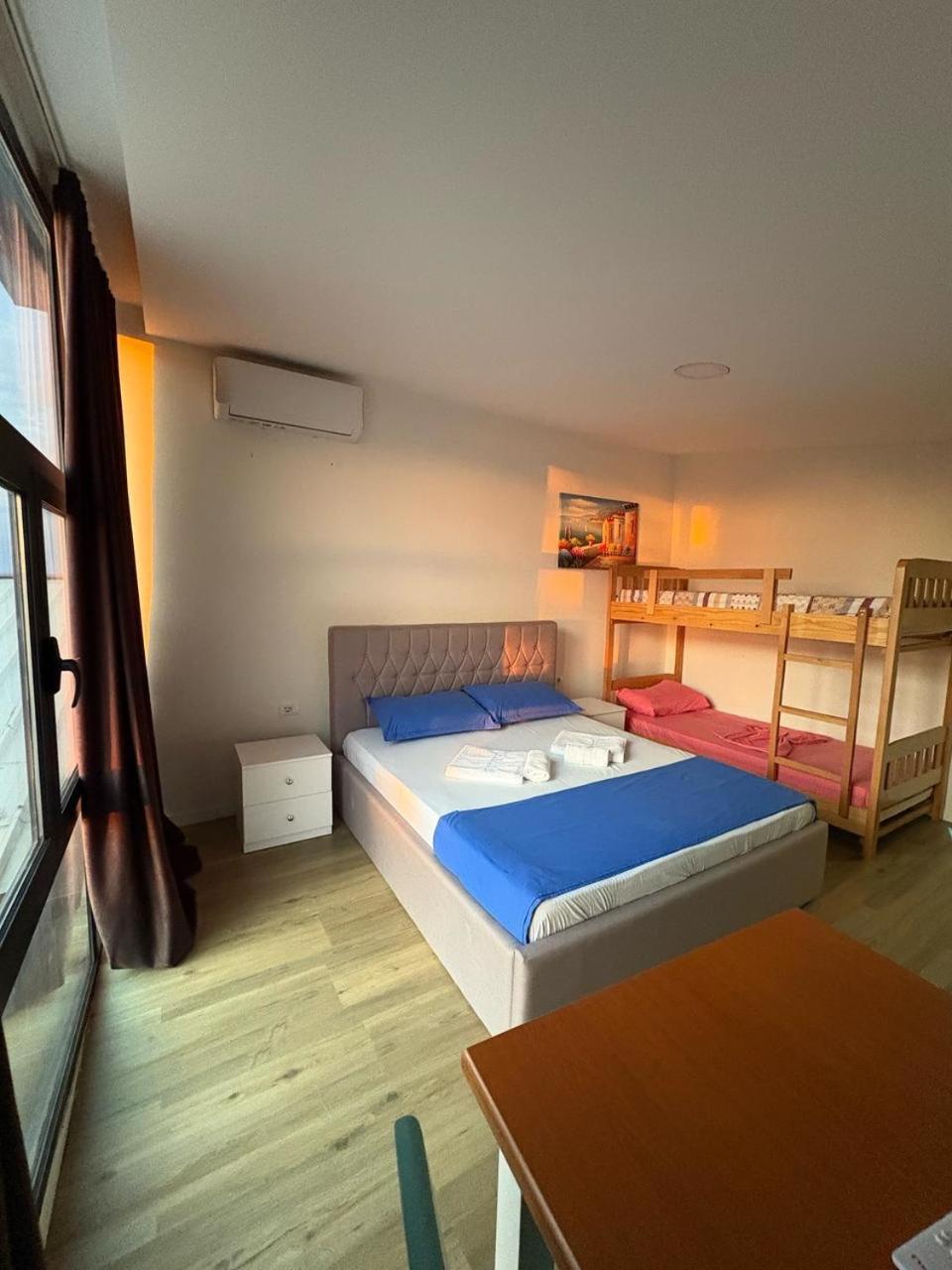 Hotel Saint Tropez Durres Bisht Kamez Exterior foto